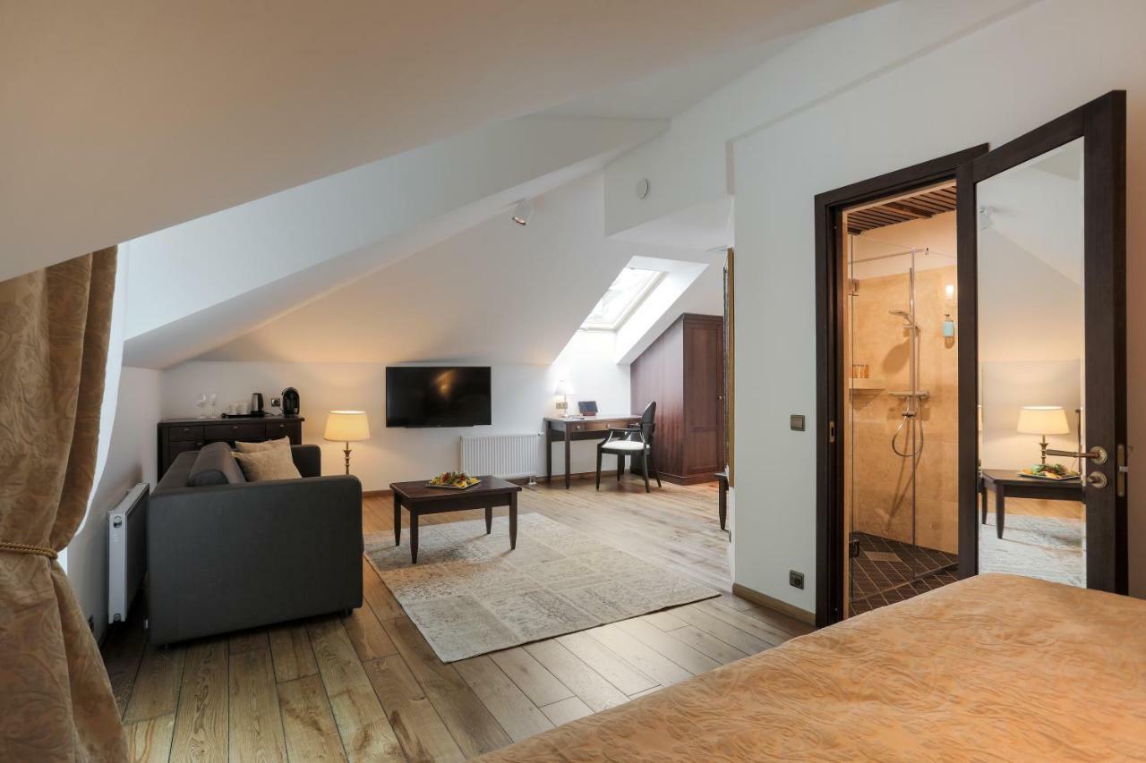 The Von Stackelberg Hotel